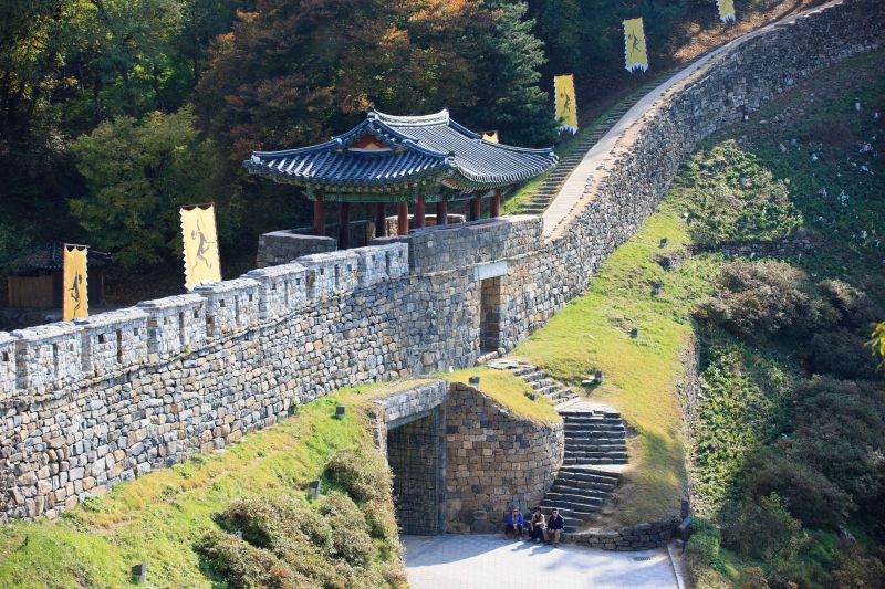 Guide Corée Voyage Corée Circuit Organisé Corée Visite Gongju Forteresse Gongsanseong Entrée principale muraille