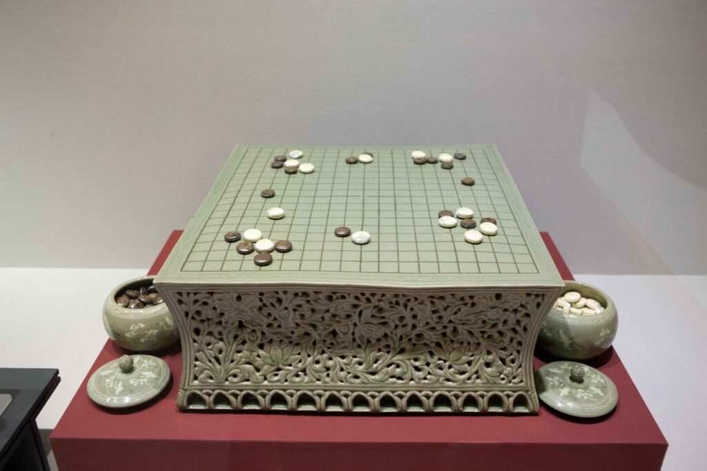 Guide Corée Voyage Corée Circuit Organisé Corée Visite Corée plaque baduk jeu de go en celadon
